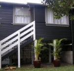 The Tree House 6 Gowing Street - Nambucca Heads Accommodation