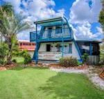 Wayfarers Beachouse Rainbow Beach Everything you need just metres to the beach - Nambucca Heads Accommodation