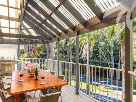 Picturesque Lizzie Palms 1 - Nambucca Heads Accommodation 6