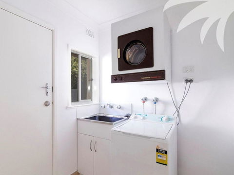 Picturesque Lizzie Palms 1 - Nambucca Heads Accommodation 4