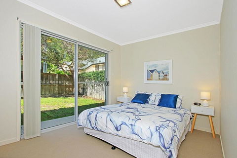 Ocean 1 / 42 Mollymook - Nambucca Heads Accommodation 5