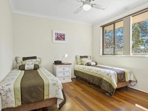 DAVIES STREET MOLLYMOOK 4 / 14 - Nambucca Heads Accommodation 3