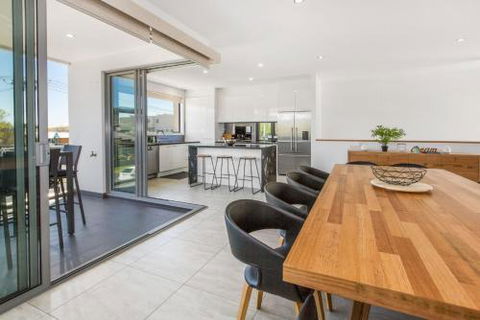 CASABLANCA DROMANA - Nambucca Heads Accommodation 1
