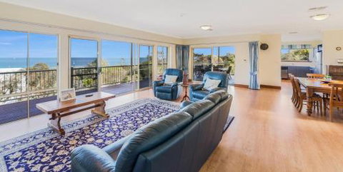 Seaclusion 8 View Court Carrickalinga - Nambucca Heads Accommodation 4