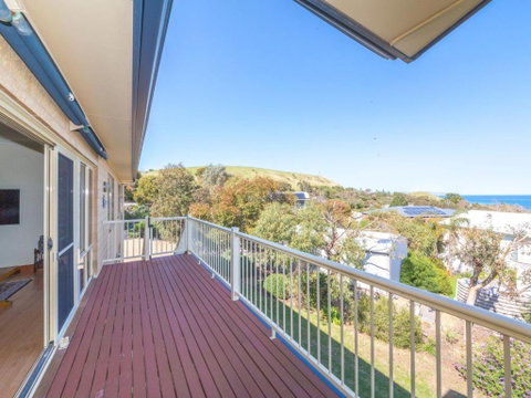 Seaclusion 8 View Court Carrickalinga - Nambucca Heads Accommodation 3