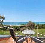 Absolute Beachfront at Hastings - Nambucca Heads Accommodation