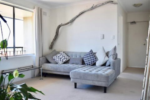 Bright & Airy TOP Floor Apartment With FAB Views - Nambucca Heads Accommodation 0