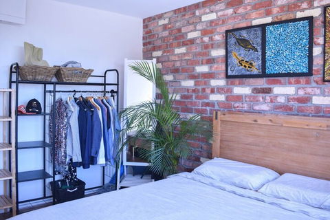 Stylish Modern 1 Bedroom Apartment In Marrickville - Nambucca Heads Accommodation 1