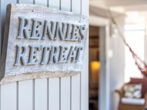 Rennies Retreat Bushland & Ocean Views - Nambucca Heads Accommodation 3