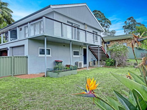 Carroll Ave 39 Mollymook - Nambucca Heads Accommodation 4