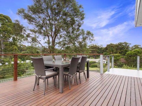 Carroll Ave 39 Mollymook - Nambucca Heads Accommodation 3