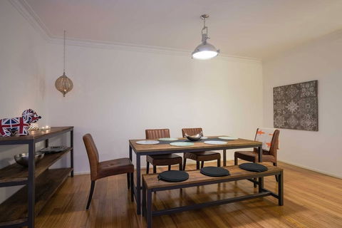 Urban Escape Strathfield - Nambucca Heads Accommodation 6