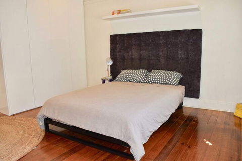 Art Deco Apt In Sunny Elwood Minutes To St. Kilda - Nambucca Heads Accommodation 4