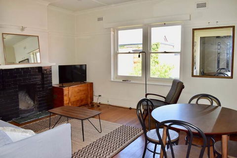 Art Deco Apt In Sunny Elwood Minutes To St. Kilda - Nambucca Heads Accommodation 3