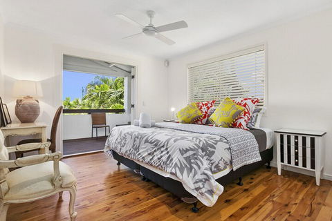 Stunning Sunshine Beach House In Prime Location 31 Ferguson Street - Nambucca Heads Accommodation 3
