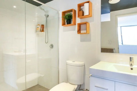 Spacious 2 Bedroom Apartment In Ascot With Large Private Garden - Nambucca Heads Accommodation 3