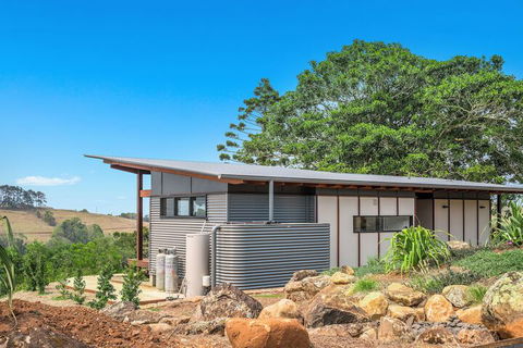 Your Luxury Escape - Carinya Cottage 3 - Nambucca Heads Accommodation 2