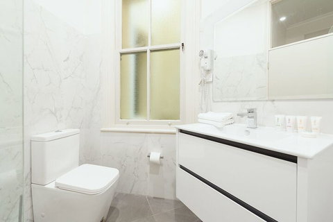Stunning Sydney Home 2 - Nambucca Heads Accommodation 4