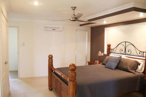 Top Tier Dog Friendly Holiday Home - Nambucca Heads Accommodation 2