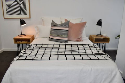 Brand New 2 Bed Apartment With Stunning City Views - Nambucca Heads Accommodation 7