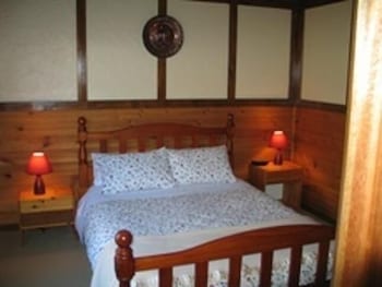 Alpine Stag Lodge House - Nambucca Heads Accommodation 2