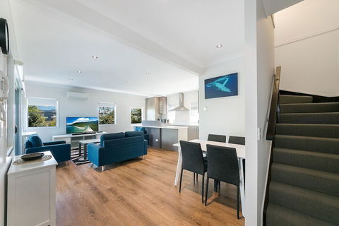 Redcliffe Holiday Accommodation - Nambucca Heads Accommodation 6