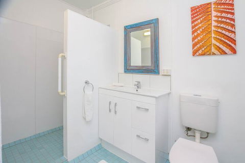 Easy Going Holiday Unit On McKenzie MK4 - Nambucca Heads Accommodation 4