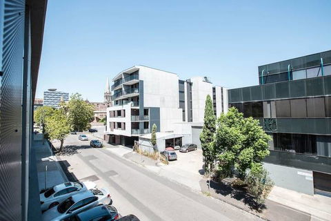 Stunning Bright Apartment At Hawthron/Glenferrie Station - Nambucca Heads Accommodation 1