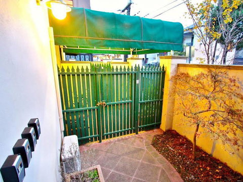 Darling Apartments - Nambucca Heads Accommodation 1