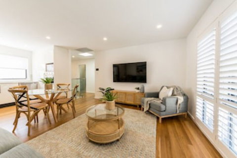 Sandcastle, 26a Winsor Street - Nambucca Heads Accommodation 0