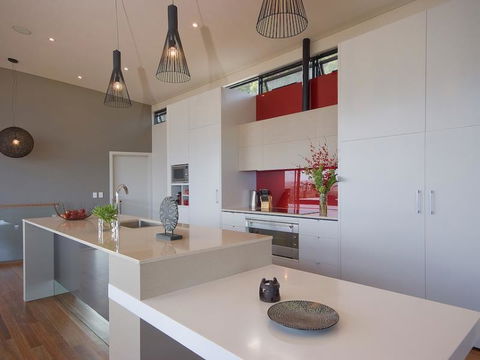 The McLaren Eye Holiday House - Nambucca Heads Accommodation 1