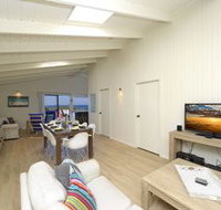 Pet Friendly Lentara St. 26 Fingal Bay - Nambucca Heads Accommodation