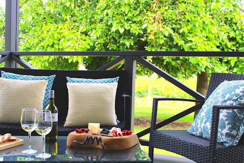 Upper Reach Spa Cottage - Nambucca Heads Accommodation 4