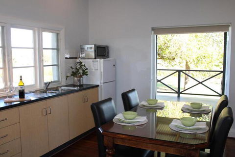 Upper Reach Spa Cottage - Nambucca Heads Accommodation 6