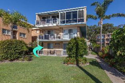 2 Bedroom Apartment Castaways Unit 1 - Nambucca Heads Accommodation 0