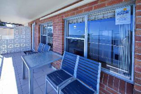 1 Bedroom Apartment Blue Vista Unit 8 - Nambucca Heads Accommodation 4