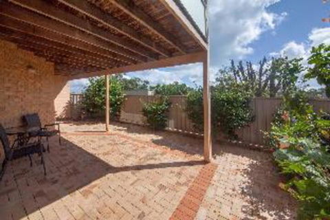 3 Bedroom Villa Moy At Nelson Bay 2 / 30 Thurlow Avenue FREE WIFI - Nambucca Heads Accommodation 3