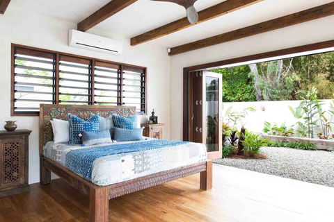 Spice At Oak Absolute Oceanfront House - Nambucca Heads Accommodation 6