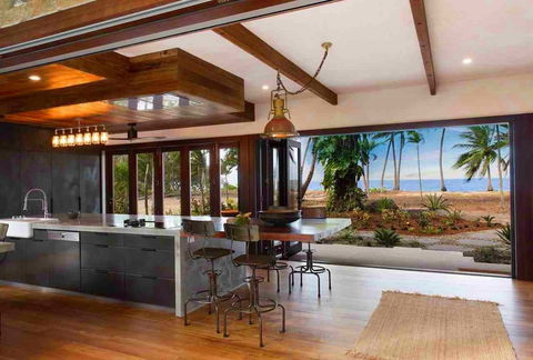 Spice At Oak Absolute Oceanfront House - Nambucca Heads Accommodation 4