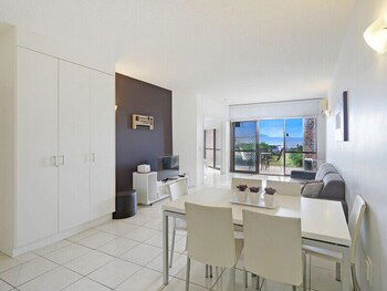 Shandelle Apartments - Nambucca Heads Accommodation 4