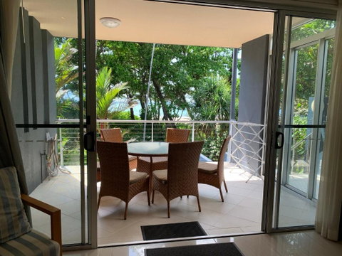 Beach House Apartment 1 - Nambucca Heads Accommodation 2