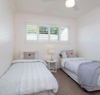 The White House Central Coolum with Spectacular Ocean Views  WiFi - Nambucca Heads Accommodation