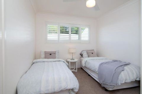 The White House Central Coolum With Spectacular Ocean Views & WiFi - Nambucca Heads Accommodation 0
