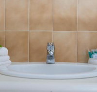 Budget Apartment Trinity Beach - Nambucca Heads Accommodation