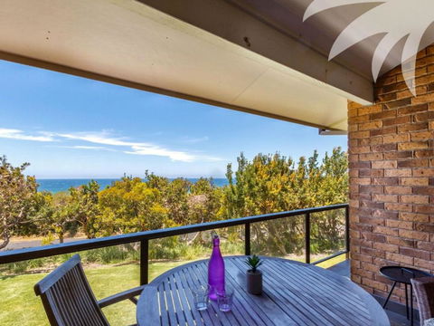Sea La Vie Oceanside 22 - Nambucca Heads Accommodation 4
