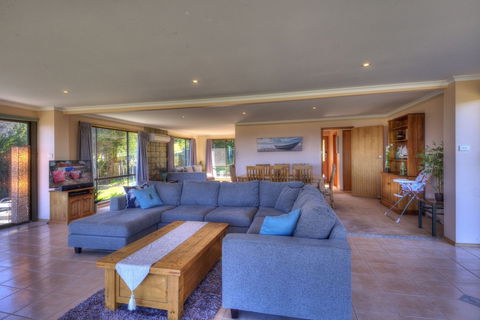 Sandgroper - Nambucca Heads Accommodation 2