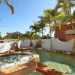 Unit 4 Coolum Sands Apartments 34 First Avenue Coolum Beach 400 BOND LINEN SUPPLIED - Nambucca Heads Accommodation 0
