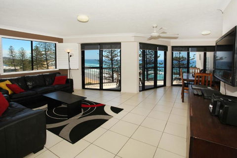 Unit 10 The Rocks 1746 David Low Way Coolum Beach 500 BOND - Nambucca Heads Accommodation 1