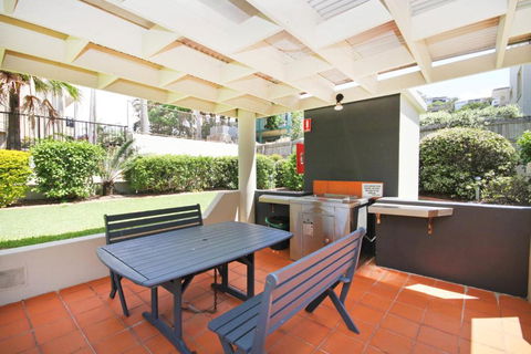 Unit 1 The Rocks 1746 David Low Coolum Beach 500 Bond - Nambucca Heads Accommodation 6
