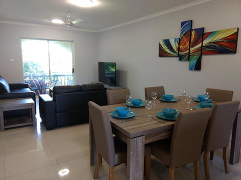 Oasis Private 2 Bed Apartment - Nambucca Heads Accommodation 2